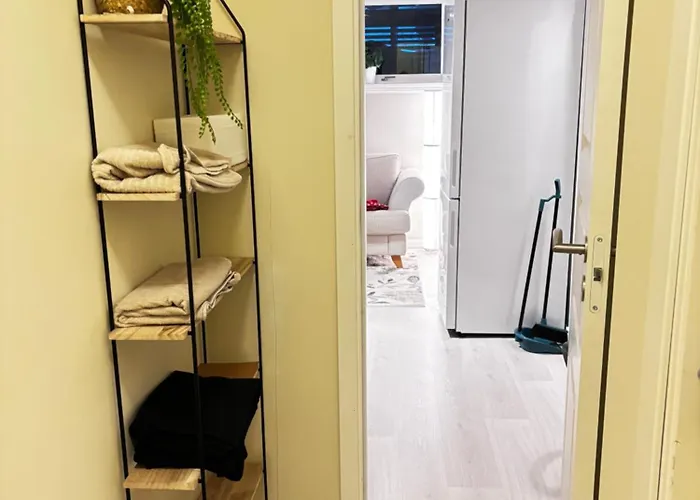 Modern Basement 1bhk Private Entry