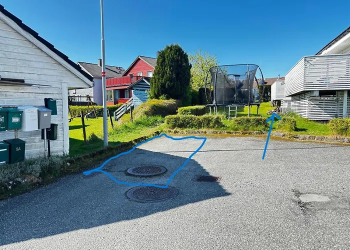 Modern Basement 1bhk Private Entry Stavanger