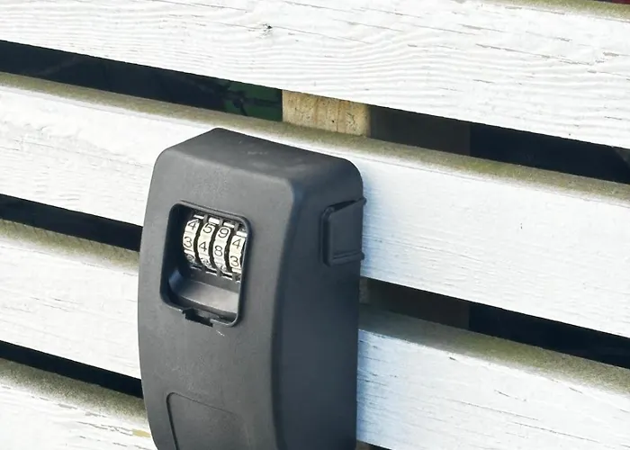 Apartament Modern Basement 1bhk Private Entry *